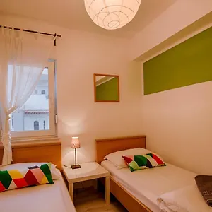 https://villa-veja.primorje-gorskikotar.com
